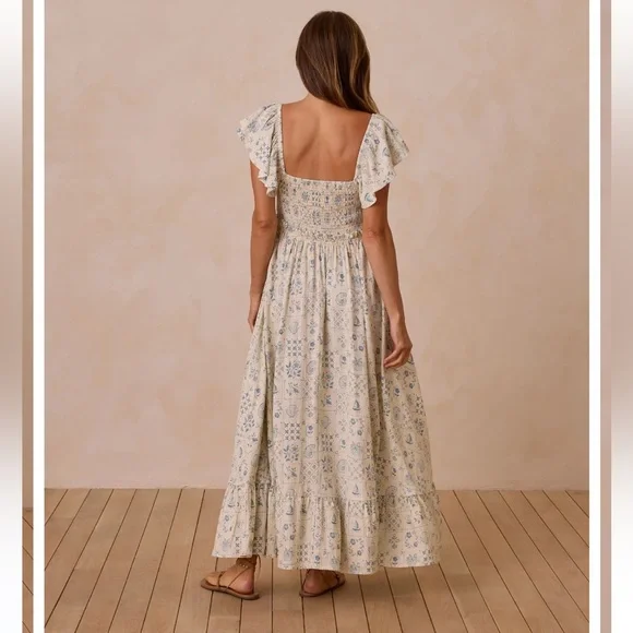 Rylee + Cru Cream Maxi Dress with Elegant Silhouette - Picture 3 of 5